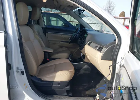 2019 Mitsubishi Outlander Sel z USA, uszkodzony, nr VIN JA4AZ3A32KZ013409